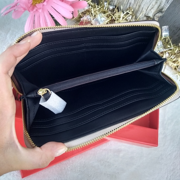 Calvin Klein Marybelle Metallic Gold Foil Wallet - Picture 8 of 12